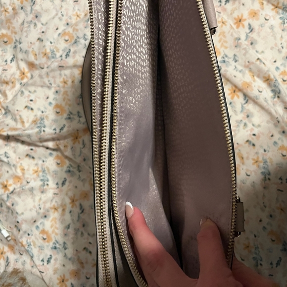 Kate Spade hand bag - Picture 5 of 5